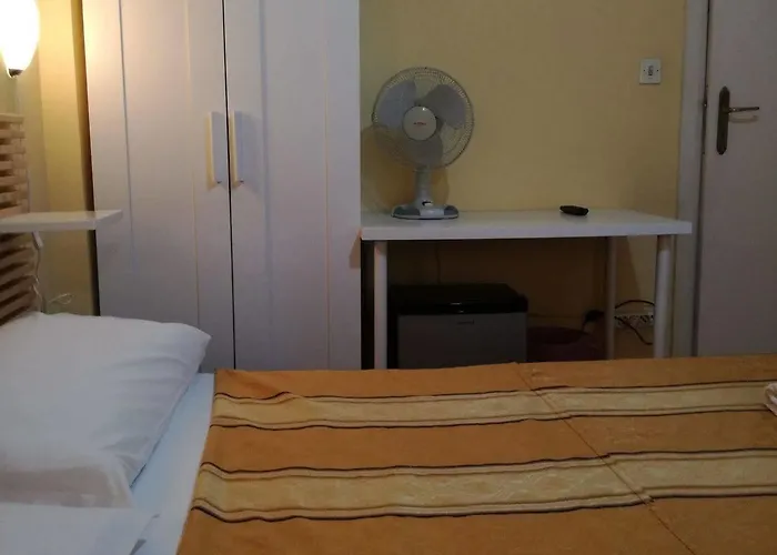 Testa Gioacchino B&B 3*